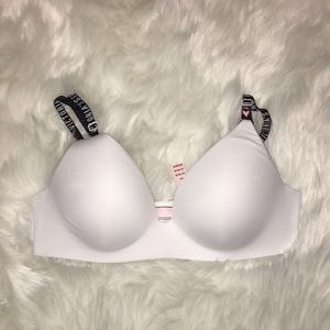 The Tee-Shirt Lightly Wireless Bra